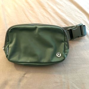 Lululemon Belt Bag 1L